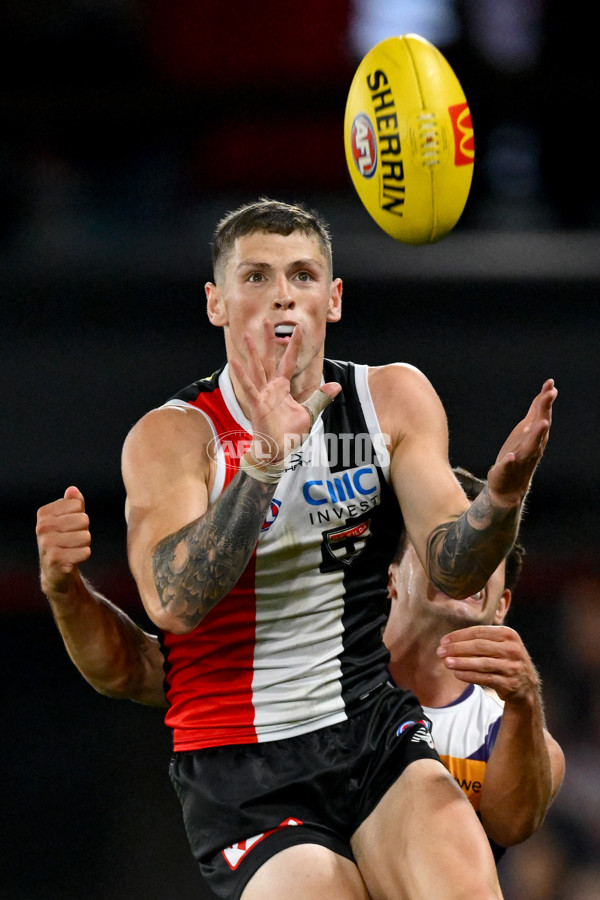 AFL 2025 Round 08 - St Kilda v Fremantle - A-59132048