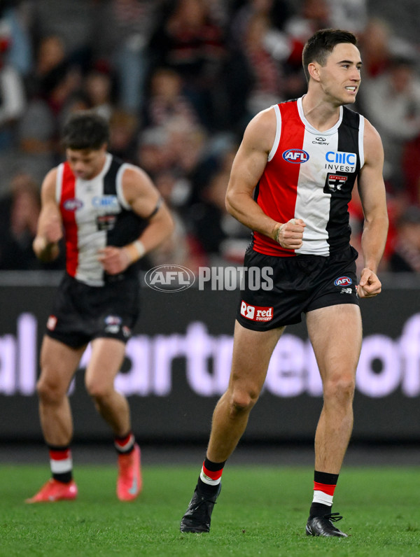 AFL 2025 Round 08 - St Kilda v Fremantle - A-59134695