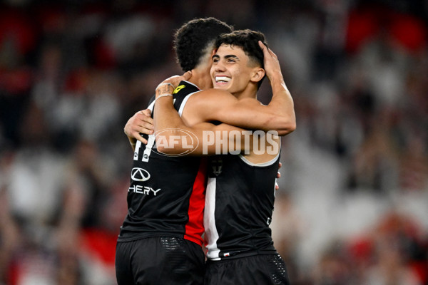 AFL 2025 Round 08 - St Kilda v Fremantle - A-59134756