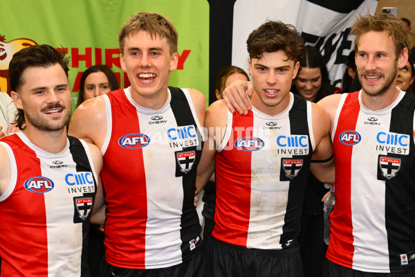 AFL 2025 Round 08 - St Kilda v Fremantle - A-59134772