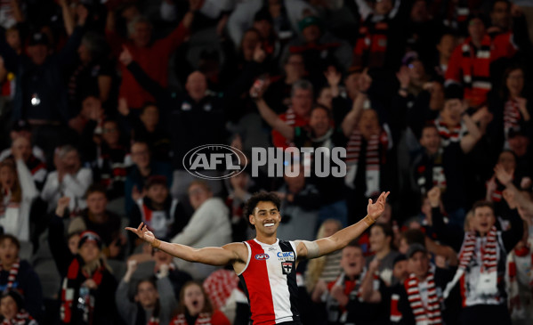 AFL 2025 Round 08 - St Kilda v Fremantle - A-59137724