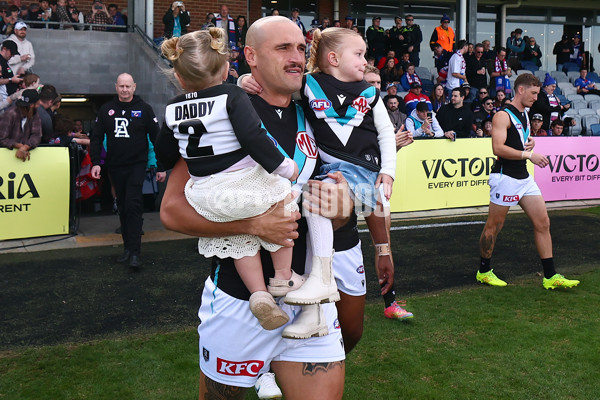AFL 2025 Round 08 - Western Bulldogs v Port Adelaide - A-59140836
