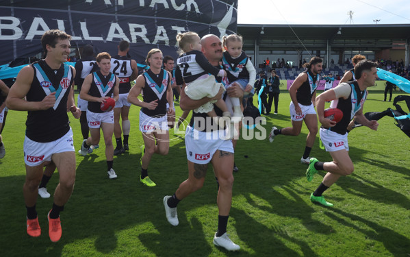 AFL 2025 Round 08 - Western Bulldogs v Port Adelaide - A-59144073