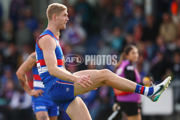 AFL 2025 Round 08 - Western Bulldogs v Port Adelaide - A-59146644