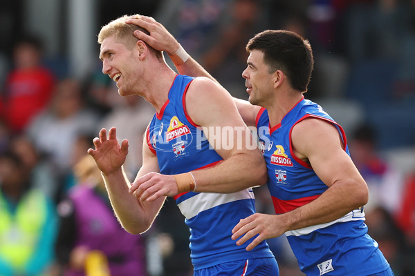 AFL 2025 Round 08 - Western Bulldogs v Port Adelaide - A-59148283