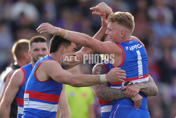 AFL 2025 Round 08 - Western Bulldogs v Port Adelaide - A-59149271