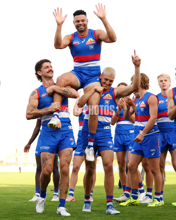 AFL 2025 Round 08 - Western Bulldogs v Port Adelaide - A-59149300