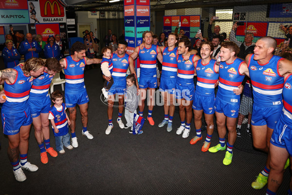 AFL 2025 Round 08 - Western Bulldogs v Port Adelaide - A-59149308