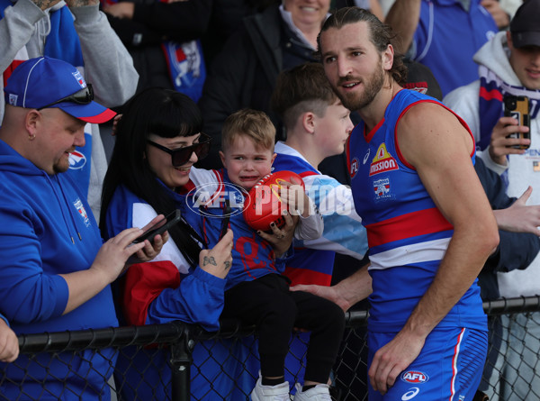 AFL 2025 Round 08 - Western Bulldogs v Port Adelaide - A-59150801