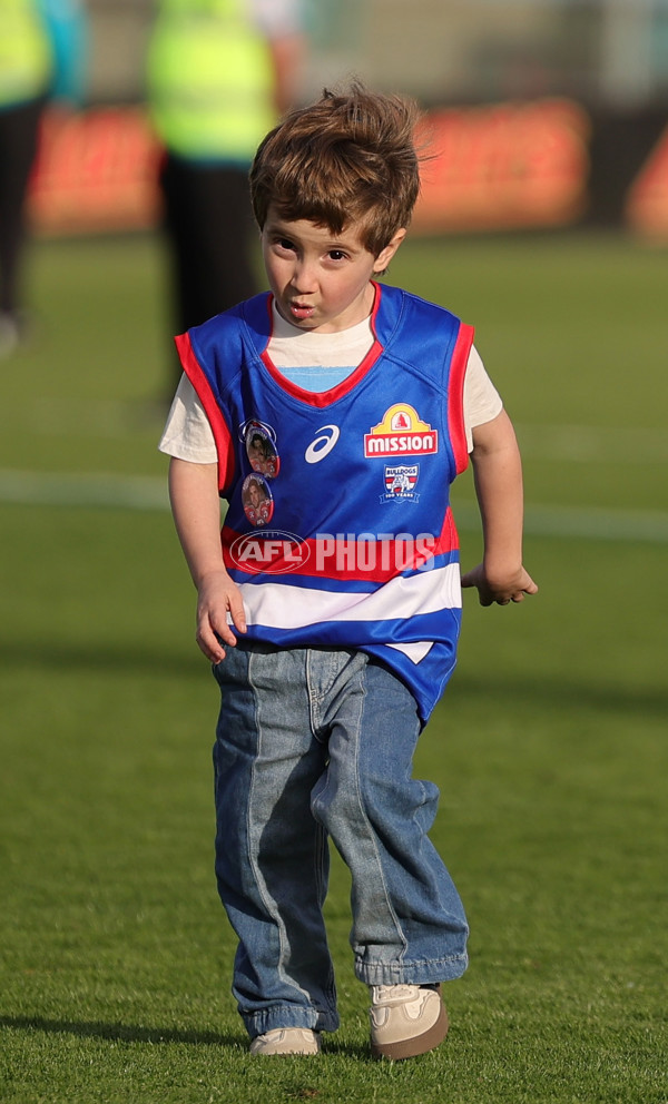 AFL 2025 Round 08 - Western Bulldogs v Port Adelaide - A-59150803