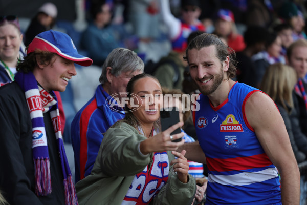 AFL 2025 Round 08 - Western Bulldogs v Port Adelaide - A-59150809