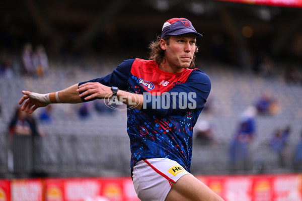 AFL 2025 Round 08 - West Coast v Melbourne - A-59158094