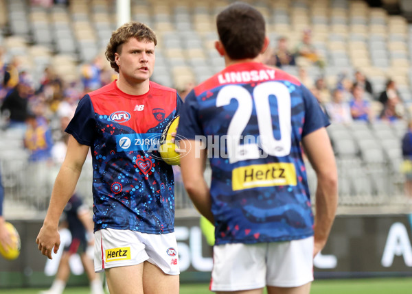 AFL 2025 Round 08 - West Coast v Melbourne - A-59159145