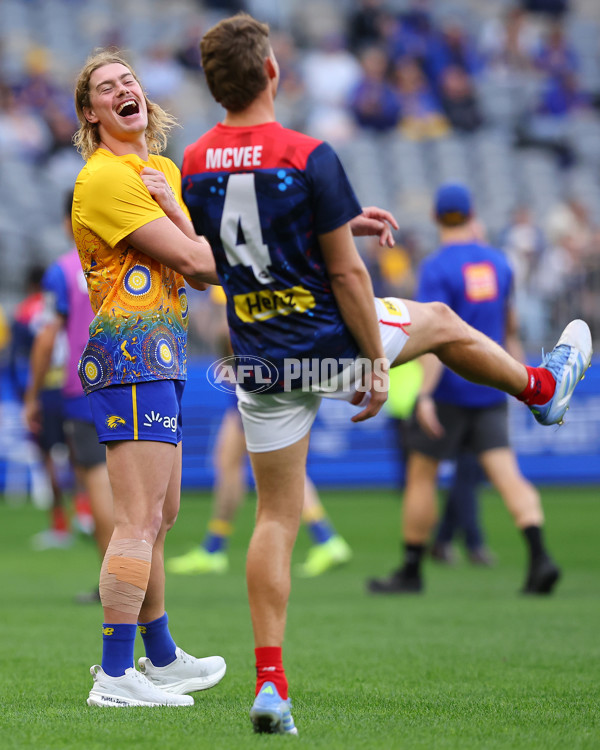 AFL 2025 Round 08 - West Coast v Melbourne - A-59160695