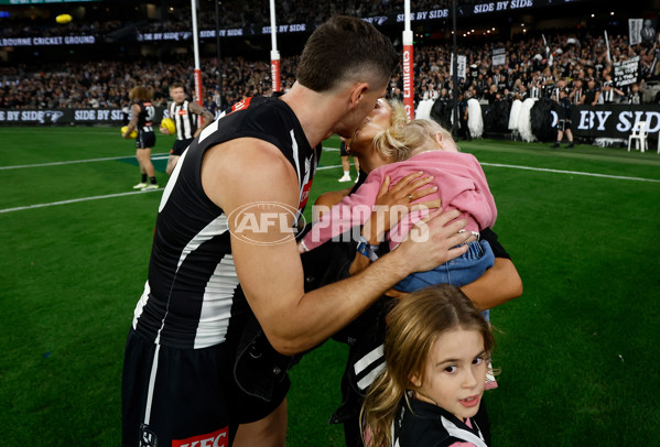 AFL 2025 Round 08 - Collingwood v Geelong - A-59160733