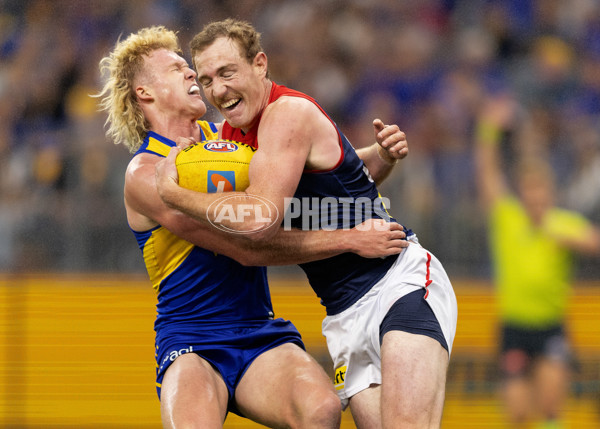 AFL 2025 Round 08 - West Coast v Melbourne - A-59163334