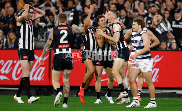 AFL 2025 Round 08 - Collingwood v Geelong - A-59165611