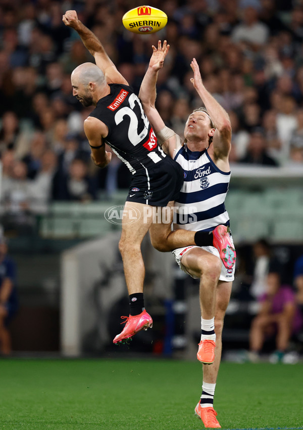 AFL 2025 Round 08 - Collingwood v Geelong - A-59165632