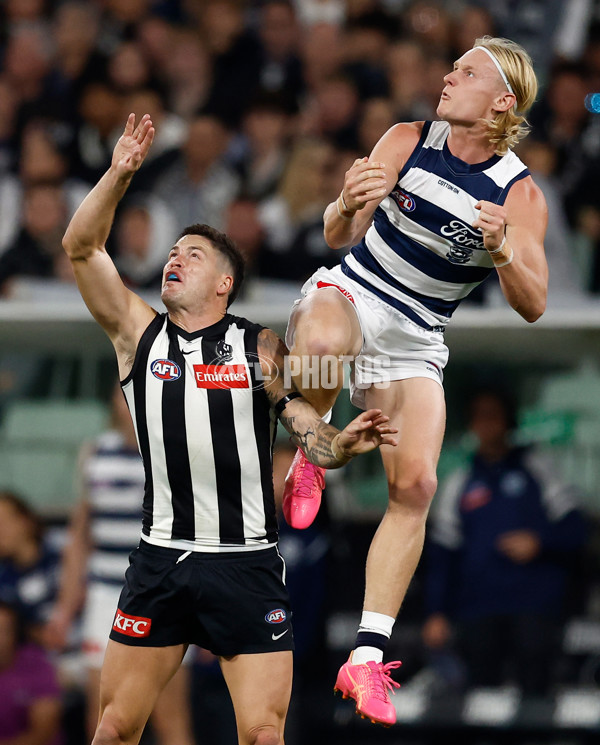 AFL 2025 Round 08 - Collingwood v Geelong - A-59166181
