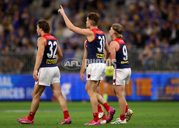 AFL 2025 Round 08 - West Coast v Melbourne - A-59171316
