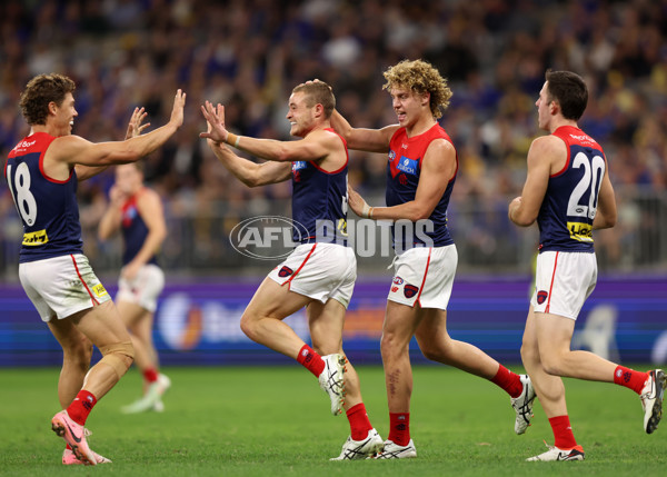 AFL 2025 Round 08 - West Coast v Melbourne - A-59172514