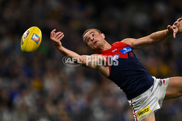 AFL 2025 Round 08 - West Coast v Melbourne - A-59173595