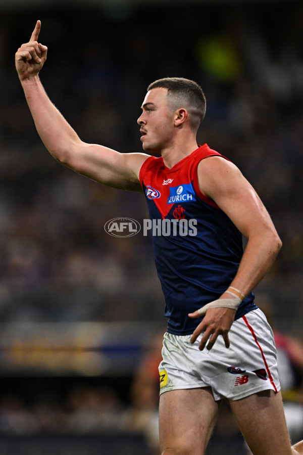 AFL 2025 Round 08 - West Coast v Melbourne - A-59173653