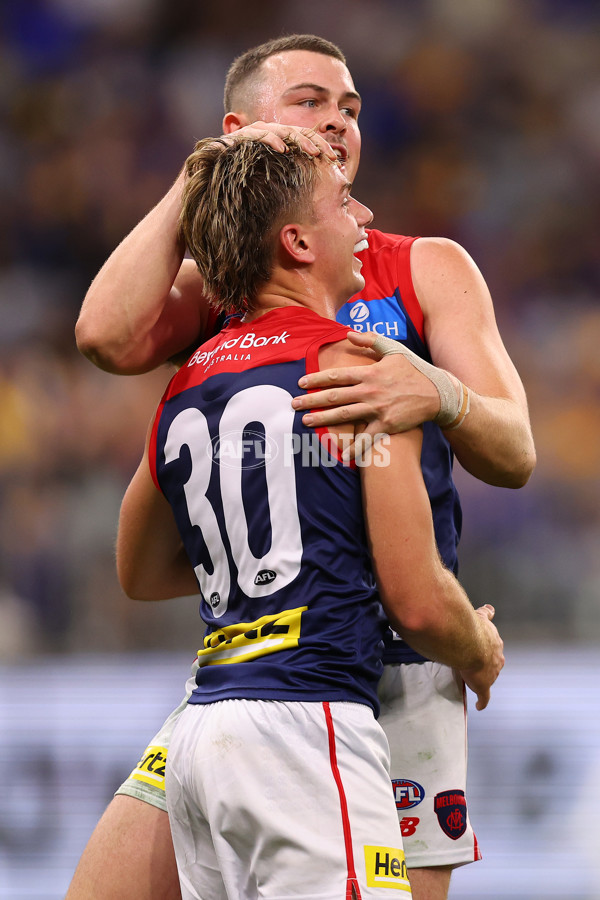 AFL 2025 Round 08 - West Coast v Melbourne - A-59173672