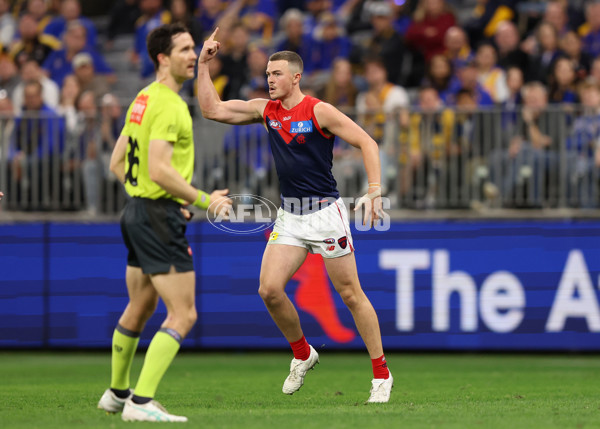 AFL 2025 Round 08 - West Coast v Melbourne - A-59175003
