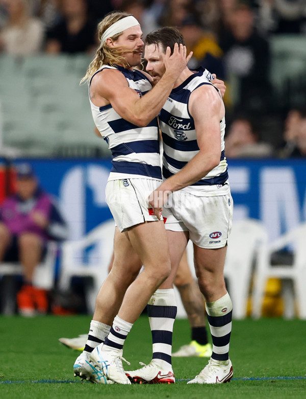 AFL 2025 Round 08 - Collingwood v Geelong - A-59176028