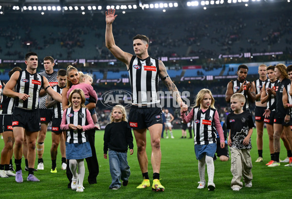 AFL 2025 Round 08 - Collingwood v Geelong - A-59177447