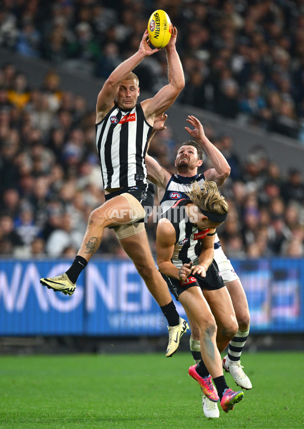 AFL 2025 Round 08 - Collingwood v Geelong - A-59177499