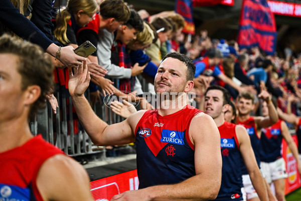 AFL 2025 Round 08 - West Coast v Melbourne - A-59179965
