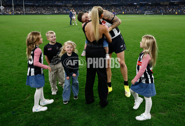 AFL 2025 Round 08 - Collingwood v Geelong - A-59179988