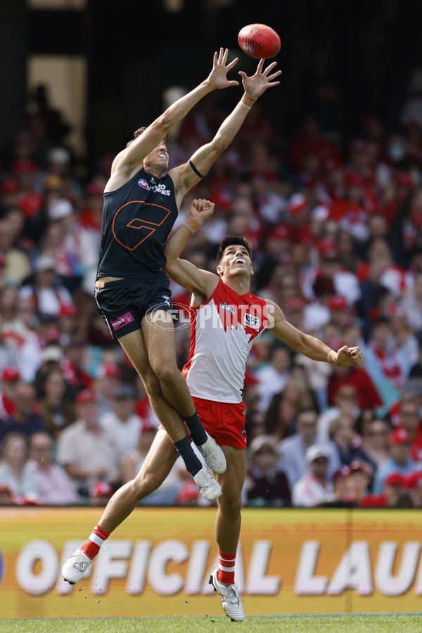 AFL 2025 Round 08 - Sydney v GWS - A-59187763