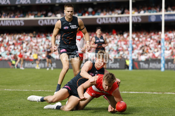 AFL 2025 Round 08 - Sydney v GWS - A-59190317