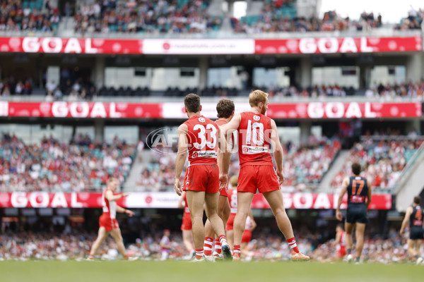 AFL 2025 Round 08 - Sydney v GWS - A-59194494