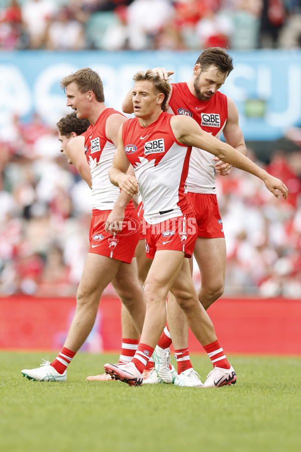 AFL 2025 Round 08 - Sydney v GWS - A-59196218