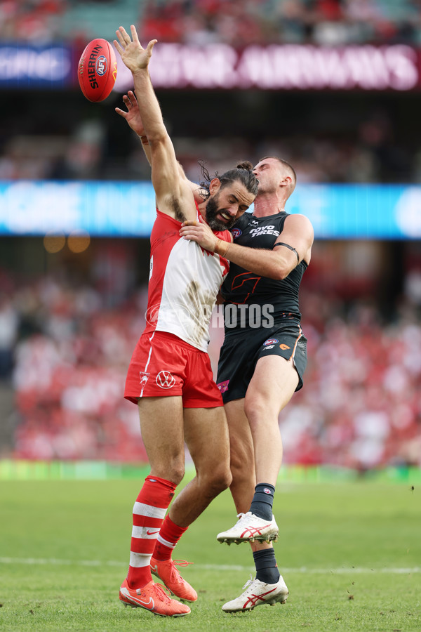 AFL 2025 Round 08 - Sydney v GWS - A-59196279