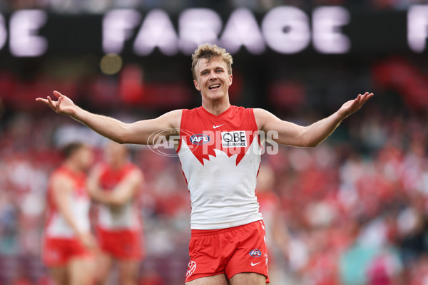 AFL 2025 Round 08 - Sydney v GWS - A-59199036