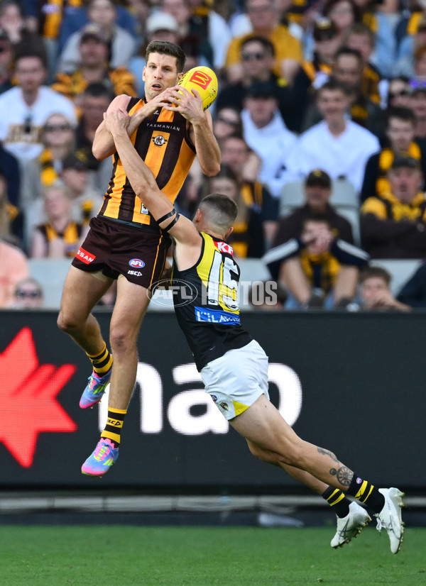 AFL 2025 Round 08 - Hawthorn v Richmond - A-59199109