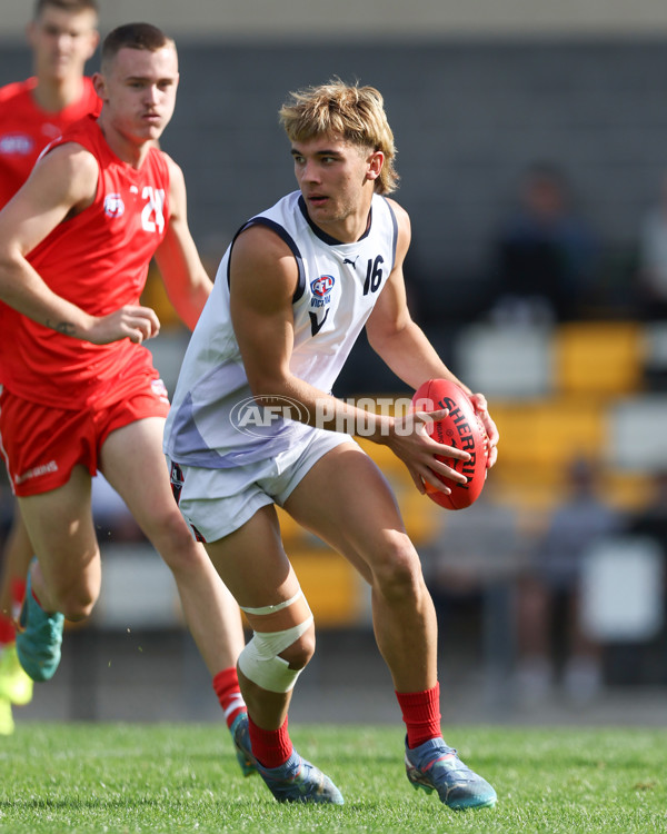 Young Guns Series 2025 - Young Guns v Victoria Country U18 Boys - A-59199128