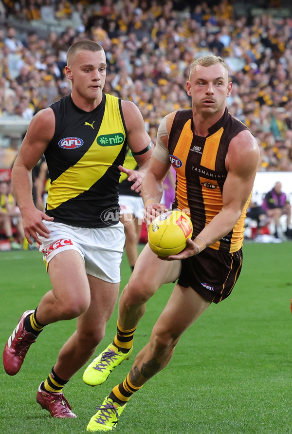 AFL 2025 Round 08 - Hawthorn v Richmond - A-59199533