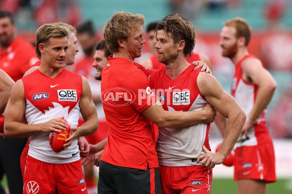 AFL 2025 Round 08 - Sydney v GWS - A-59201793