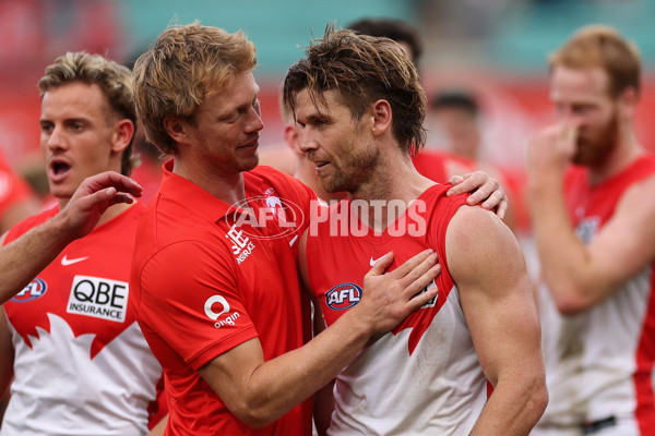 AFL 2025 Round 08 - Sydney v GWS - A-59201796