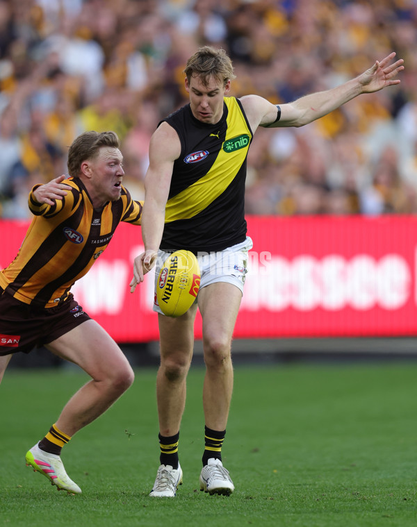 AFL 2025 Round 08 - Hawthorn v Richmond - A-59201823