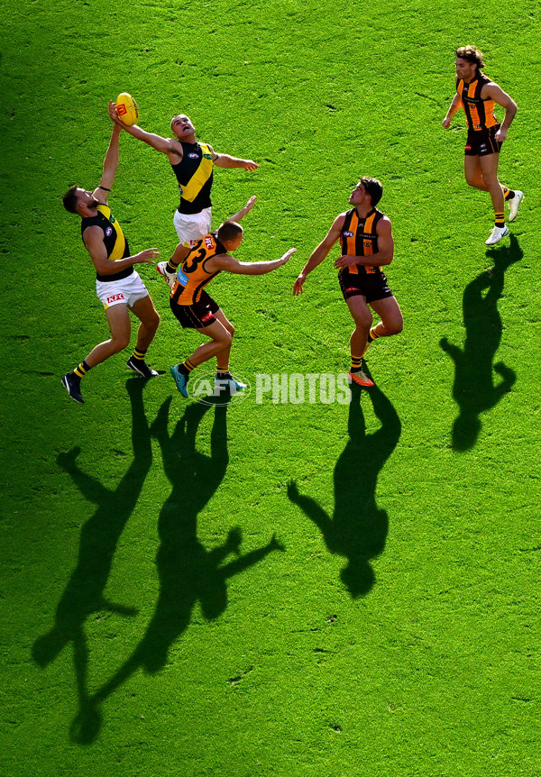 AFL 2025 Round 08 - Hawthorn v Richmond - A-59201847