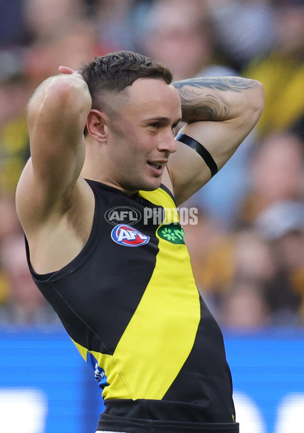 AFL 2025 Round 08 - Hawthorn v Richmond - A-59202077