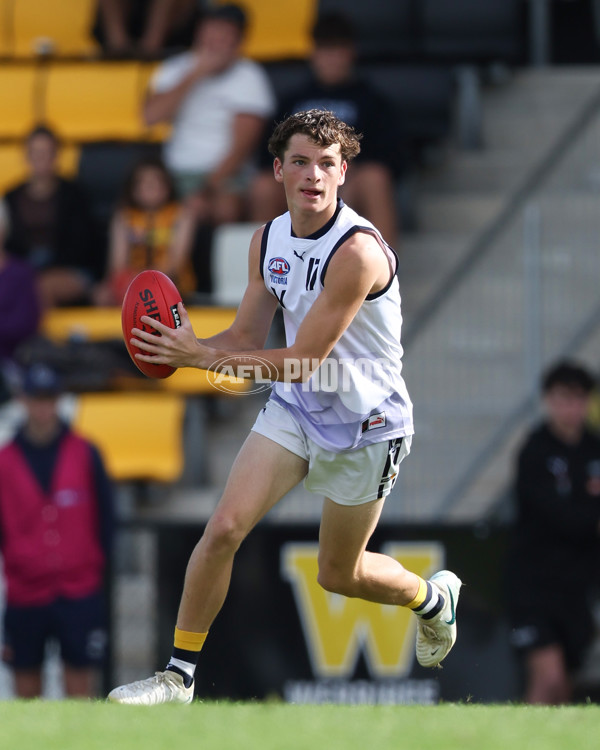 Young Guns Series 2025 - Young Guns v Victoria Country U18 Boys - A-59204314