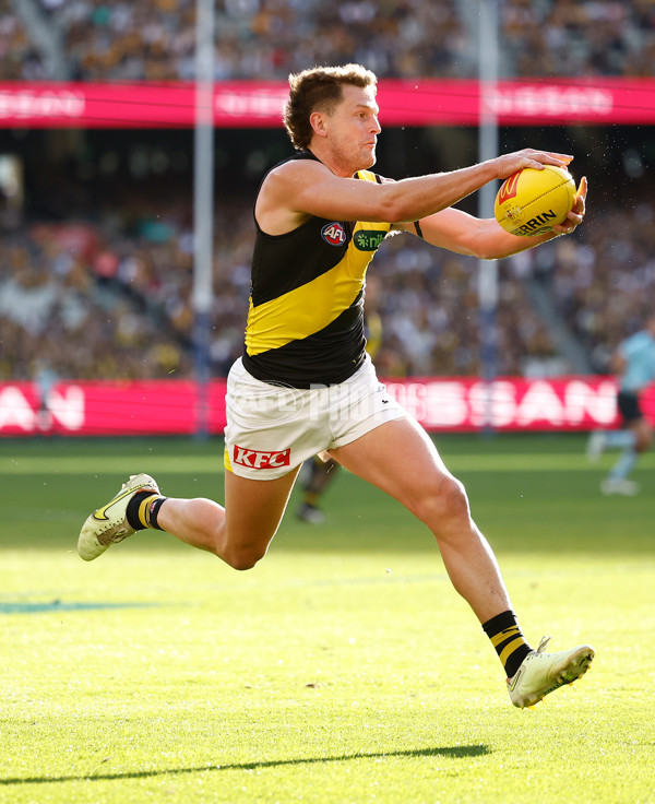 AFL 2025 Round 08 - Hawthorn v Richmond - A-59204694